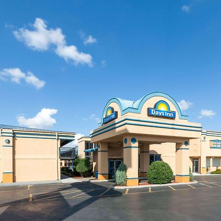 Days Inn By Wyndham Oklahoma City Fairground מראה חיצוני תמונה