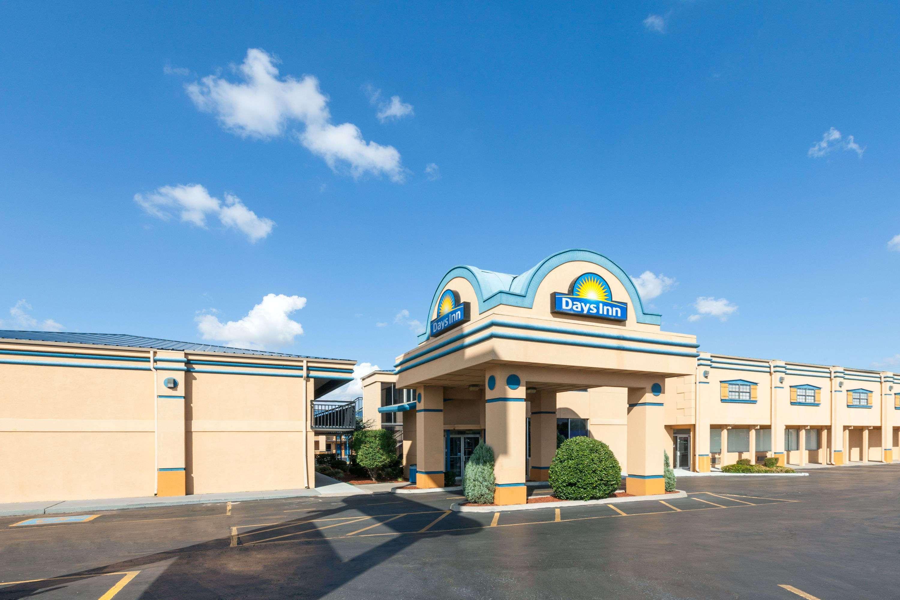 Days Inn By Wyndham Oklahoma City Fairground מראה חיצוני תמונה